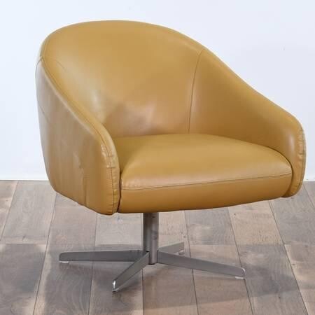 online-vintage-furniture-and-decor-auction-big-1