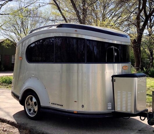 2007-airstream-basecamp-toy-hauler-trailer-big-0