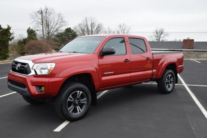 2013-toyota-tacoma-double-cab-sr5-4x4-big-5