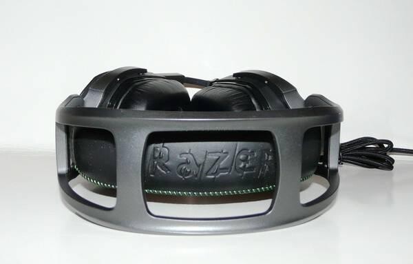 razer-tiamat-71-black-gamer-headsets-big-1