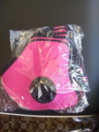 brand-new-pink-face-mask-cover-protectors-big-0