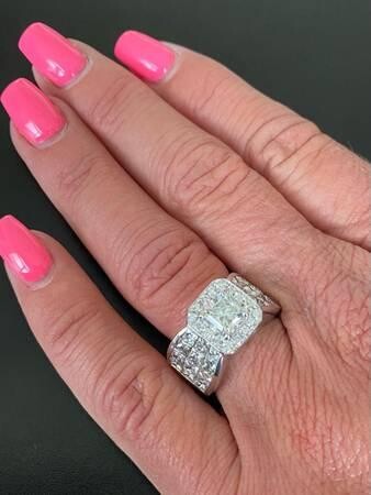 wedding-or-engagement-ring-big-2
