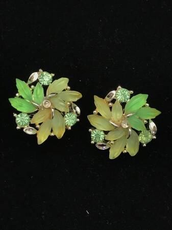 vintage-lisner-green-rhinestone-jewelry-set-big-1