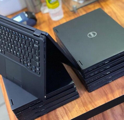 hp-elitebook-1030-g3-core-i7-16gb-ram-big-1