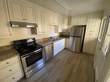 north-glendale-apartment-for-rent-big-1
