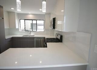 townhouse-for-rent-fully-remodeled-pool-garage-laundry-room-big-10