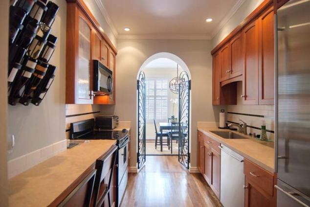 very-spacious-1-bedroom-apartment-in-westchester-los-angeles-big-4