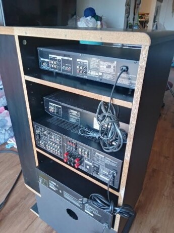 home-stereo-sound-system-big-2