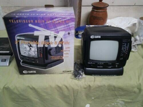 apt-sale-daily-clothes-jewelry-electronics-etc-big-2