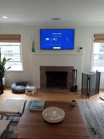tv-mounting-same-day-service-free-mount-big-0