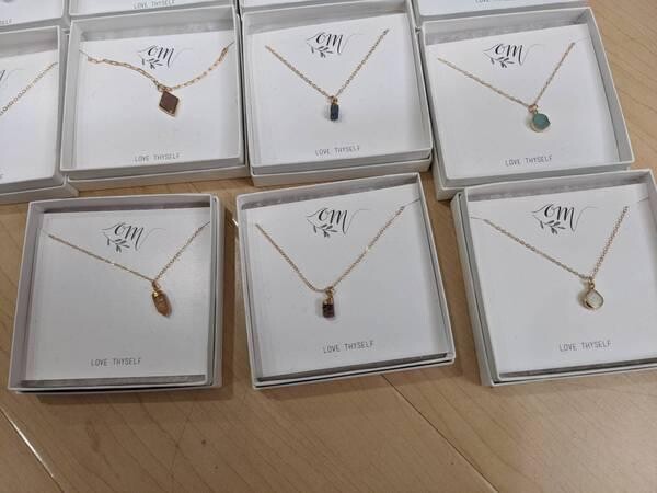 natural-gemstones-pendant-necklace-big-1