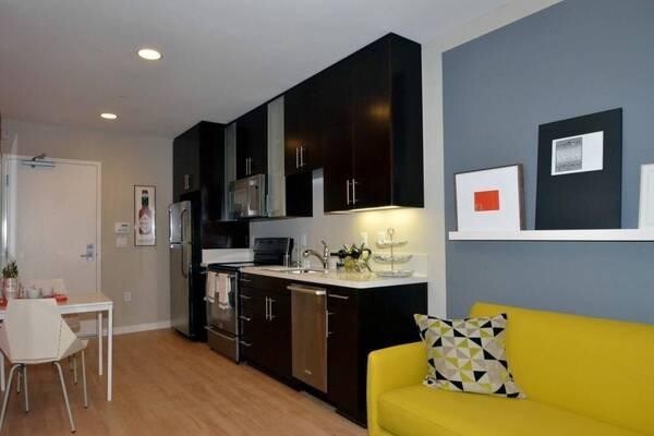 1br-382ft2-modern-1-bedroom-available-big-8