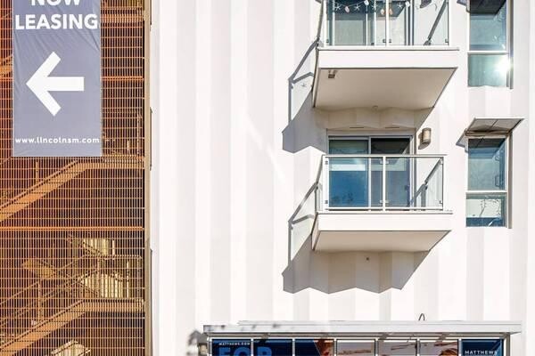 1br-382ft2-modern-1-bedroom-available-big-6