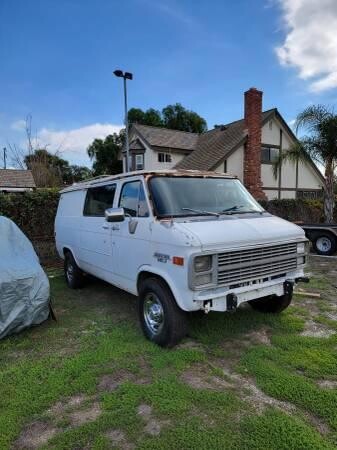 1984-chevrolet-chevy-van-g30-van-big-2