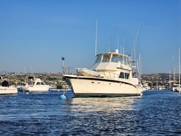 60-ft-boat-rental-for-newport-beach-boat-parade-big-5
