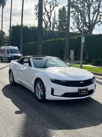 camaro-for-rent-car-rent-big-5