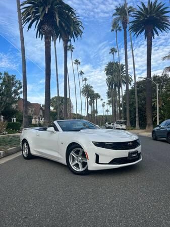camaro-for-rent-car-rent-big-2