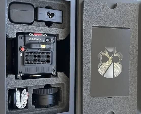 red-komodo-6k-camera-big-0