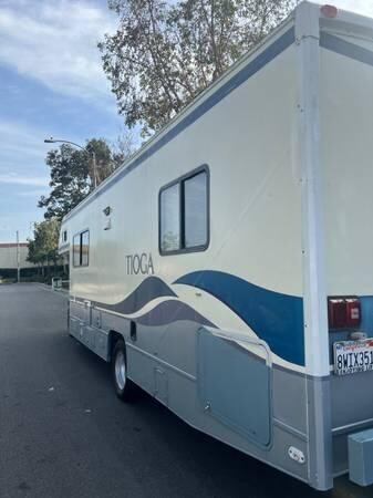 2001-tioga-29-foot-big-9
