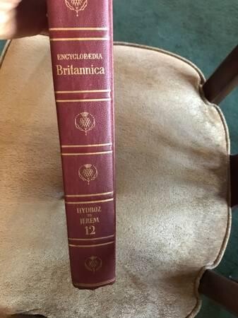 1960s-encyclopedia-brittanica-with-world-atlas-big-5