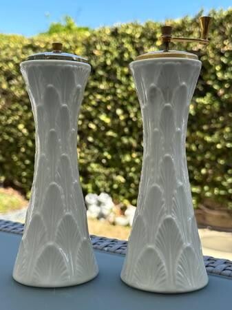 lenox-salt-and-pepper-set-big-2