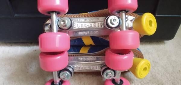 spot-bilt-rollerskates-sure-grip-vintage-roller-skates-big-3