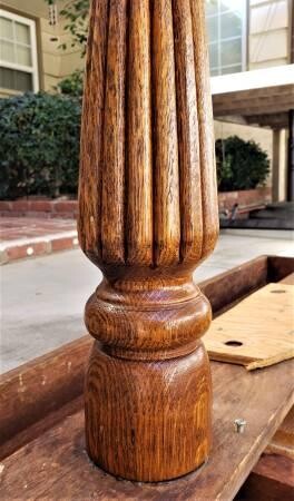antique-quartersawn-table-mainly-for-the-rare-legs-big-2