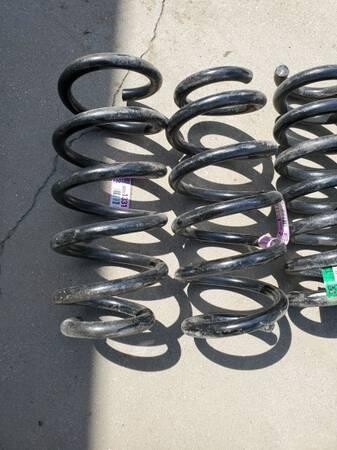 dodge-challenger-charger-scat-pack-factory-springs-big-5