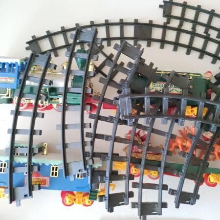 vintage-toy-state-north-pole-christmas-magic-musical-animated-big-6