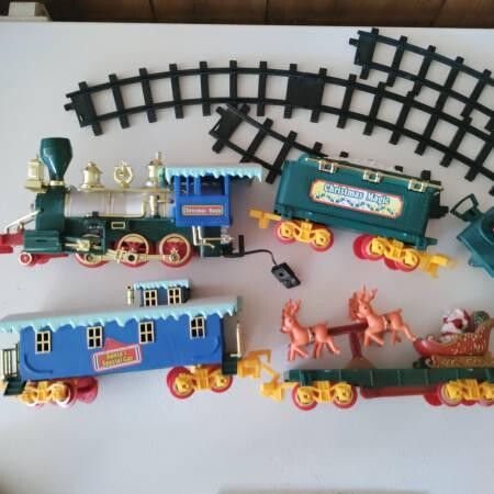 vintage-toy-state-north-pole-christmas-magic-musical-animated-big-1
