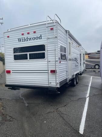 2008-wildwood-28ft-travel-trailer-with-slide-out-big-11