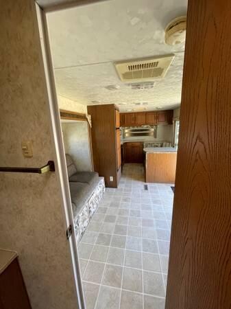 2008-wildwood-28ft-travel-trailer-with-slide-out-big-4