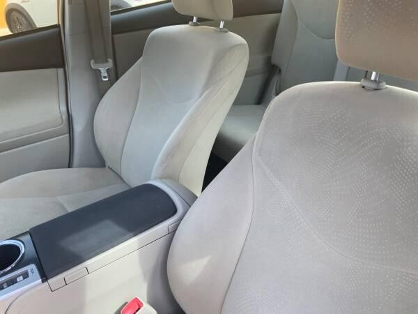 toyota-prius-big-3