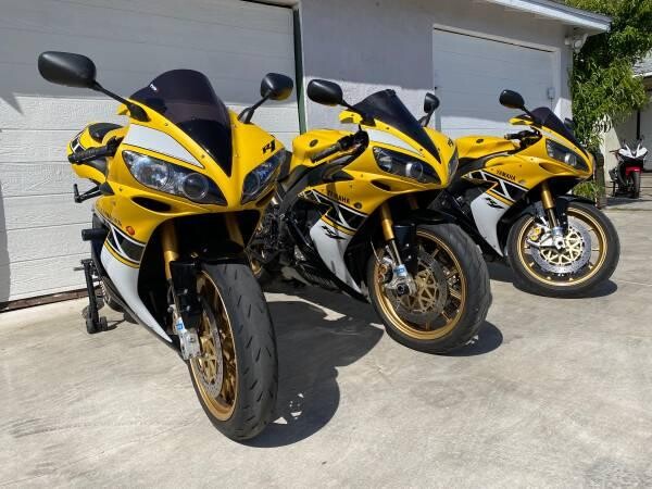 yamaha-r1-limited-edition-50th-anniversary-merchesini-rims-big-14