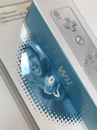 wii-remote-brand-new-sealed-in-box-official-nintendo-big-3