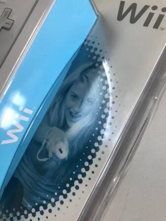 wii-remote-brand-new-sealed-in-box-official-nintendo-big-2