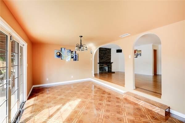 3800-3br-1567ft2-house-for-lease-big-15