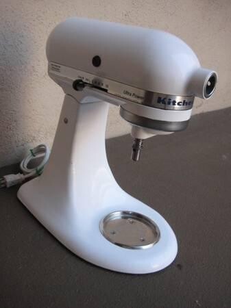 kitchenaid-stand-mixer-white-300-watt-ultra-power-big-3