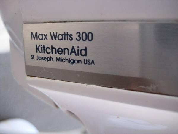 kitchenaid-stand-mixer-white-300-watt-ultra-power-big-2