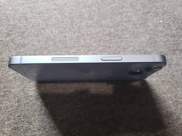 iphone-14-mint-condition-big-1