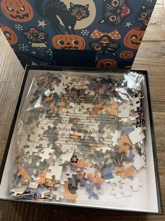 halloween-jumble-puzzle-by-pink-sky-500-pieces-big-0