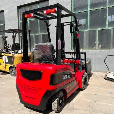 2023-solar-electric-fork-lift-6600lb-with-side-shift-positioner-big-9