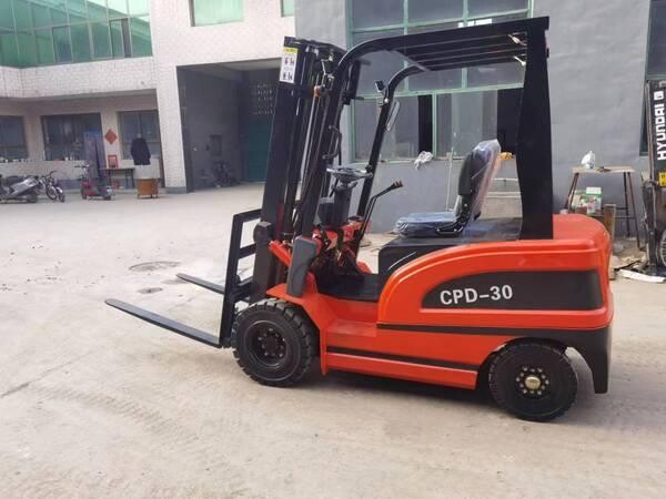 2023-solar-electric-fork-lift-6600lb-with-side-shift-positioner-big-8