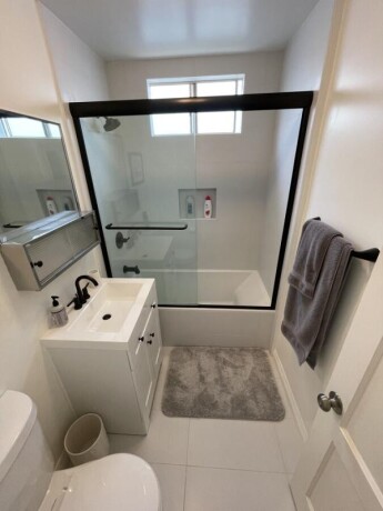 amazing-3-bedroom-in-prime-location-big-1