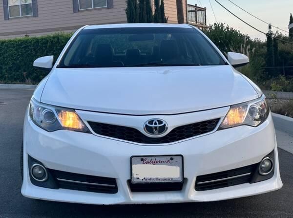 beautiful-2012-toyota-camry-big-5
