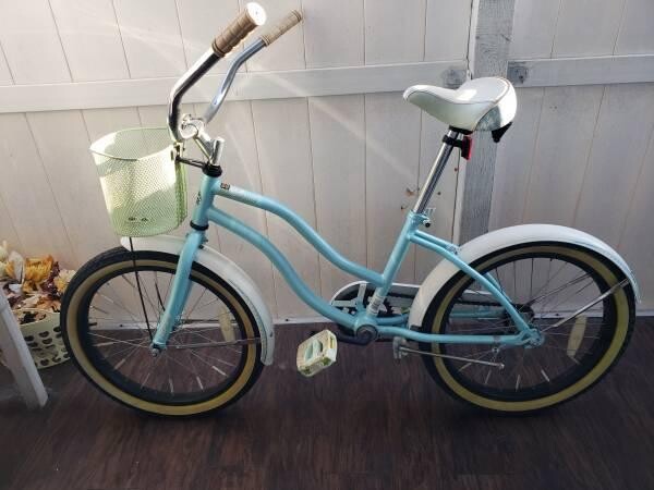 20-huffy-summerland-beach-cruiser-big-0