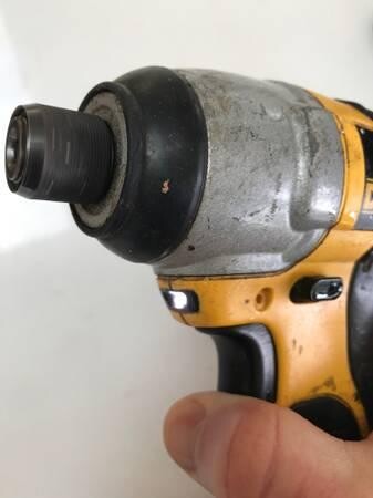 dewalt-dc825-14-inch-cordless-impact-driver-with-3-batteries-big-1