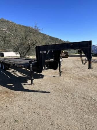 brock-equipment-trailer-big-6