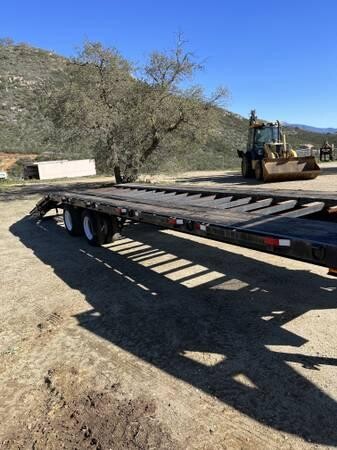 brock-equipment-trailer-big-3