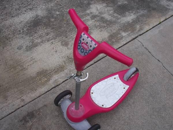 radio-flyer-toddler-or-kids-scooter-big-3